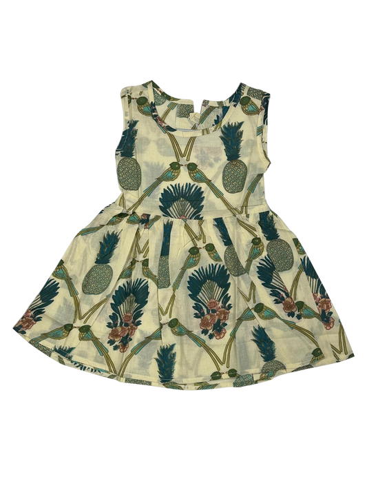 Tropical Paradise Sleeveless Dress – Stylish & Comfortable